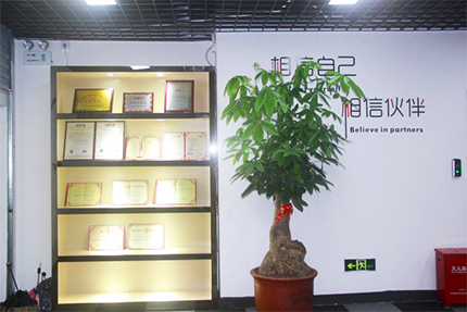 ABUIABACGAAgzaz_3wUouZPbmQYwrgM4nwI